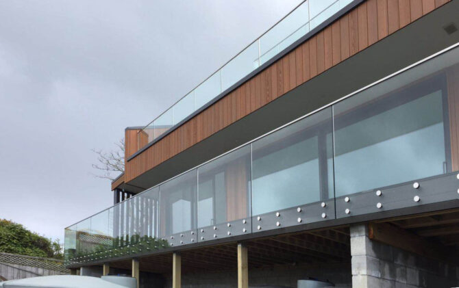 Double disk balustrade system - Image 3