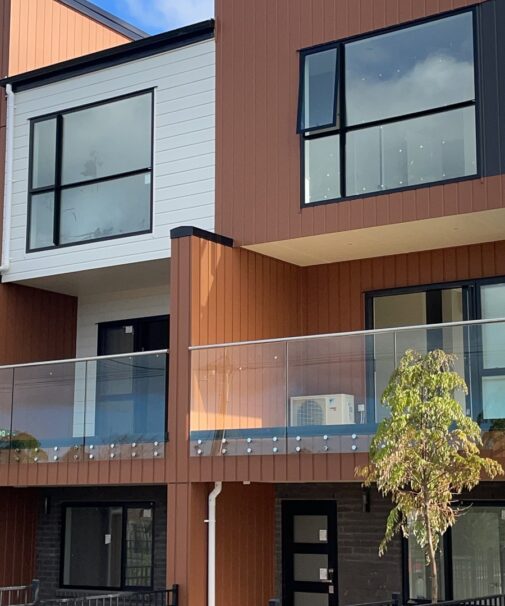 Double disk balustrade system