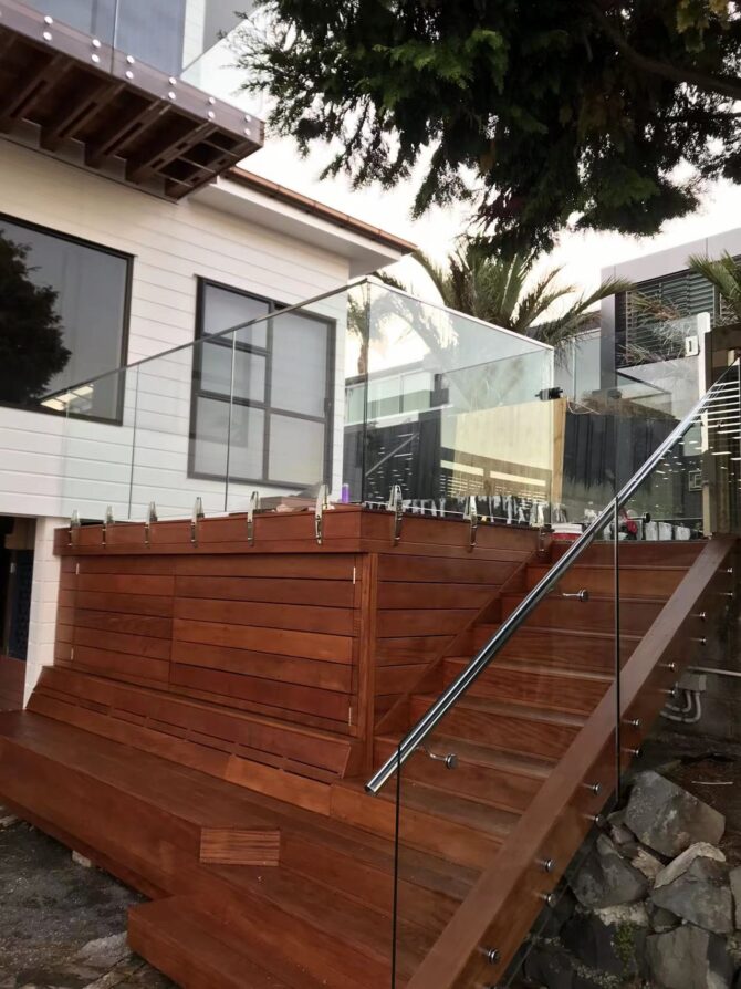 Side Clamp Balustrade - Image 3