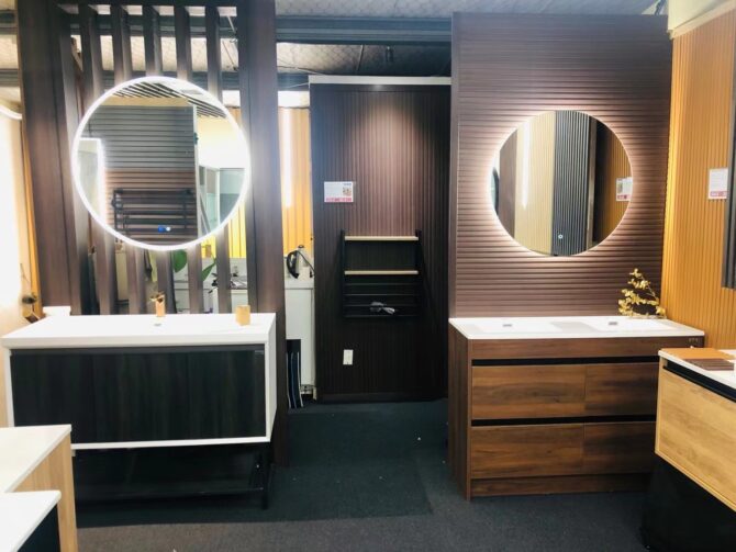 LED mirror 900mm(h) x 1000mm(w) - Image 4