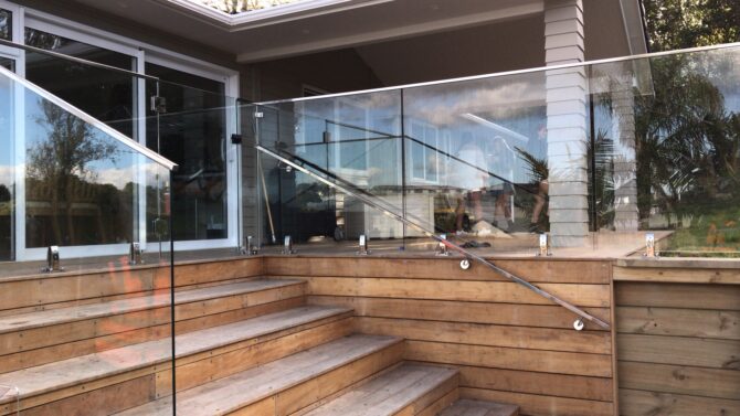 Square mini post balustrade system /m - Image 2