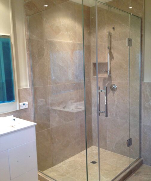 Shower box 1000mm by 1000mm Chrome